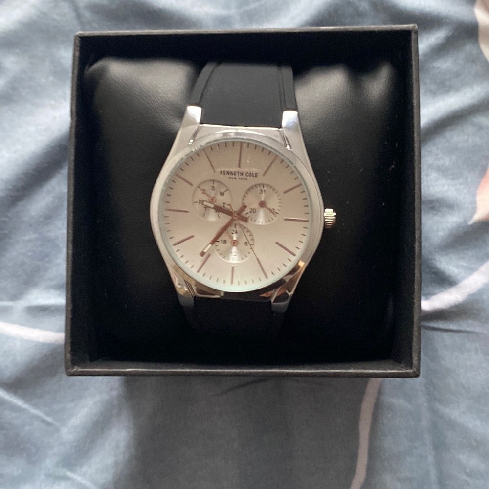 Kenneth Cole New York watch
